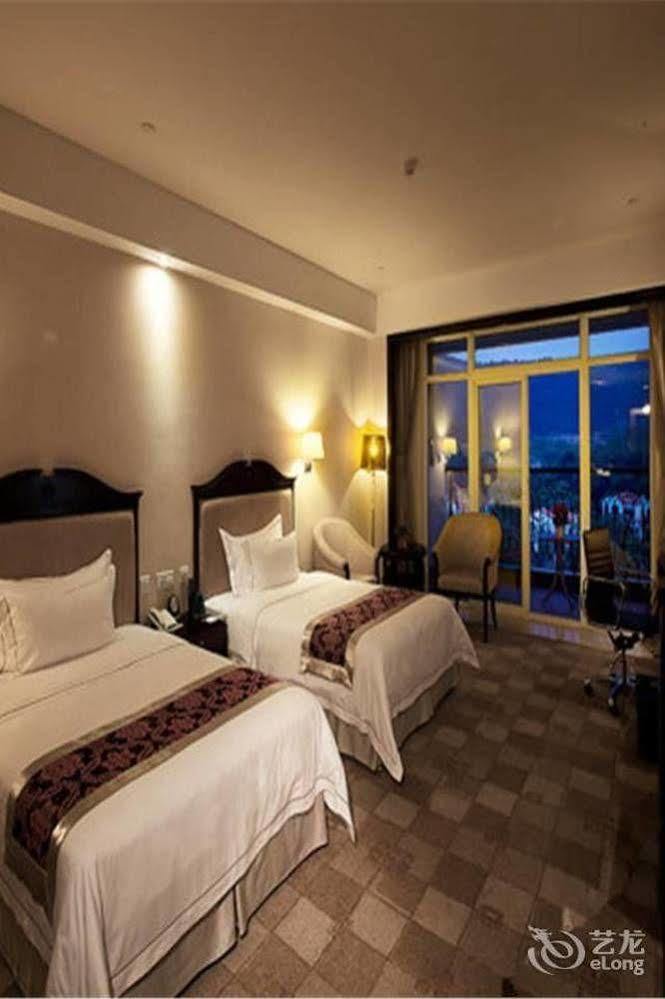 Country Garden Phoenix Hotel Suizhou Exterior photo